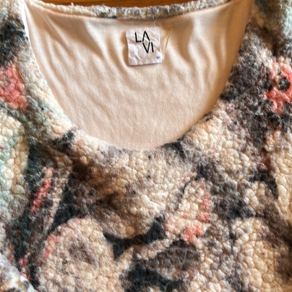 LA VI quilted sweater in Size M - Picture 3 of 4
